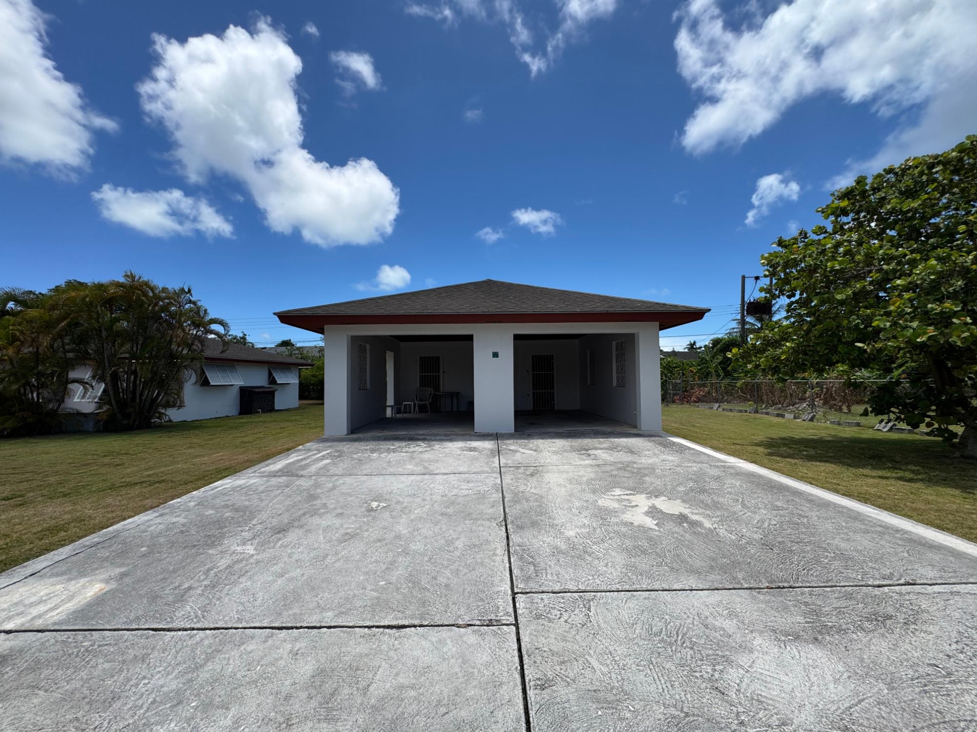 SEABREEZE ESTATES