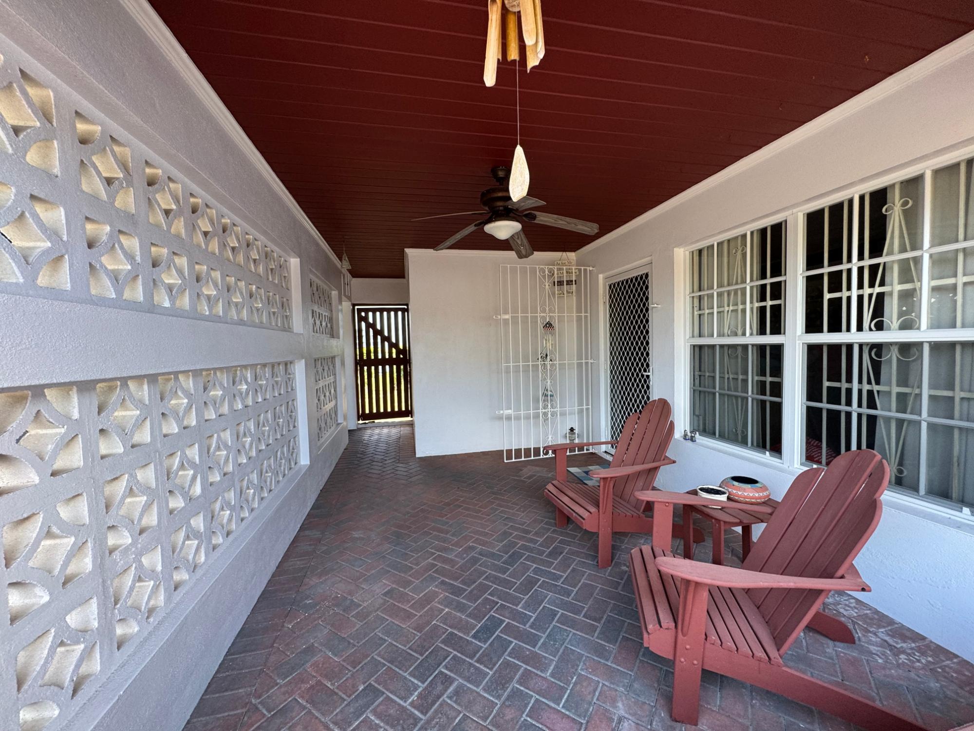 SEABREEZE ESTATES