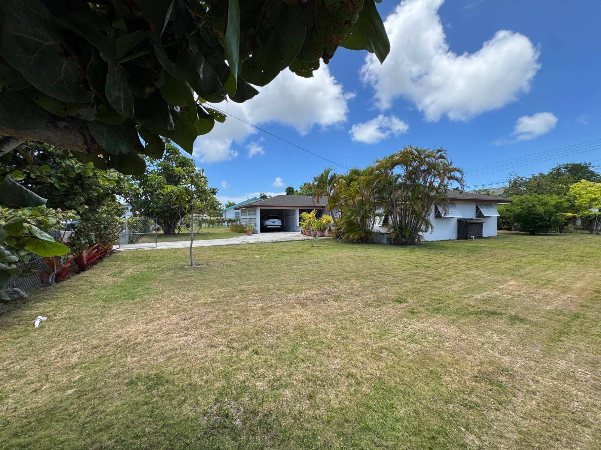 SEABREEZE ESTATES