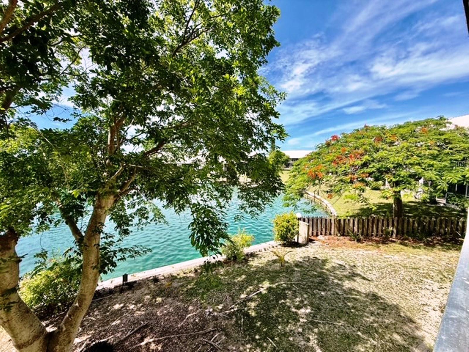 ISLAND BAY