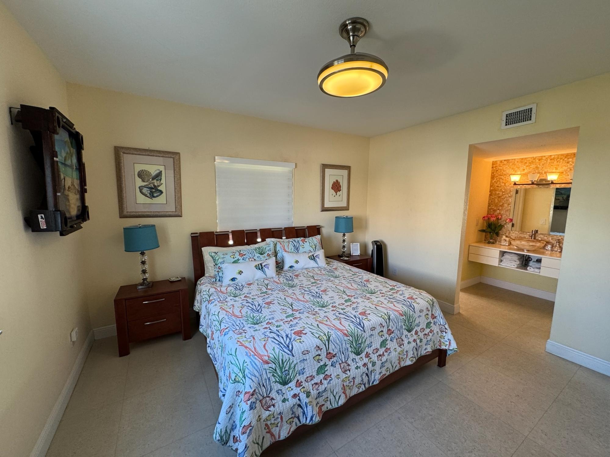 Bimini Apartment