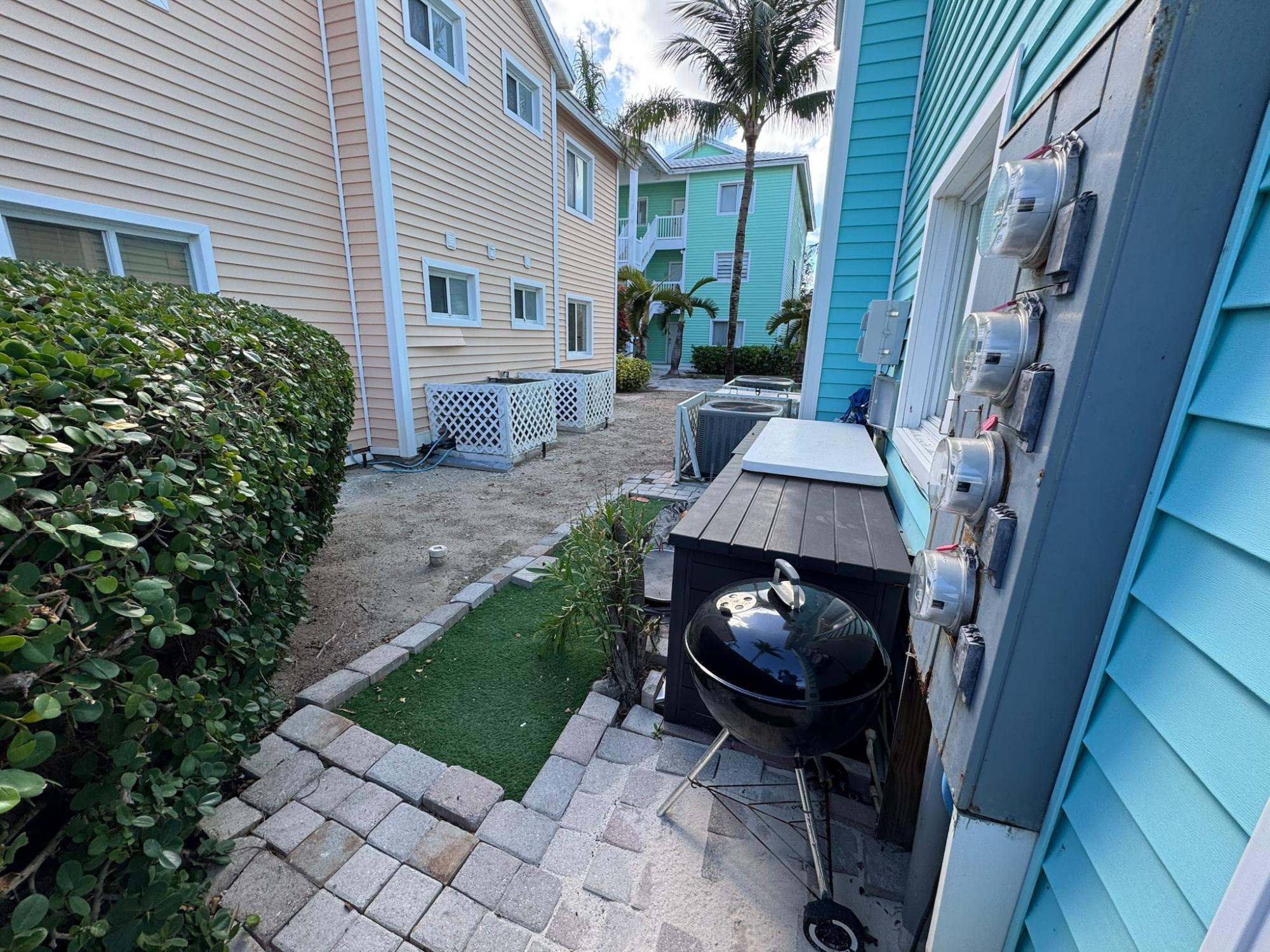 Bimini Apartment