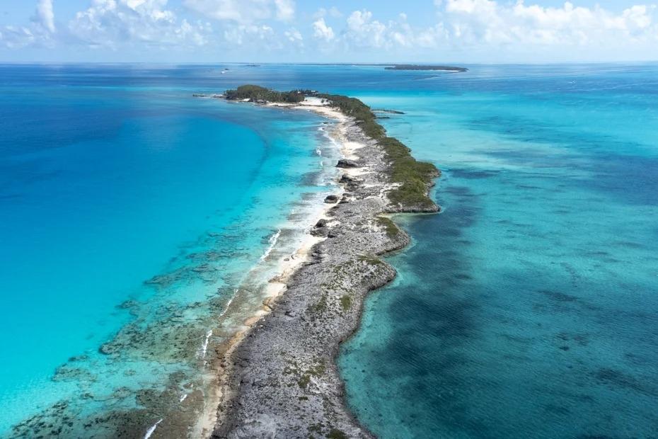 ROSE ISLAND