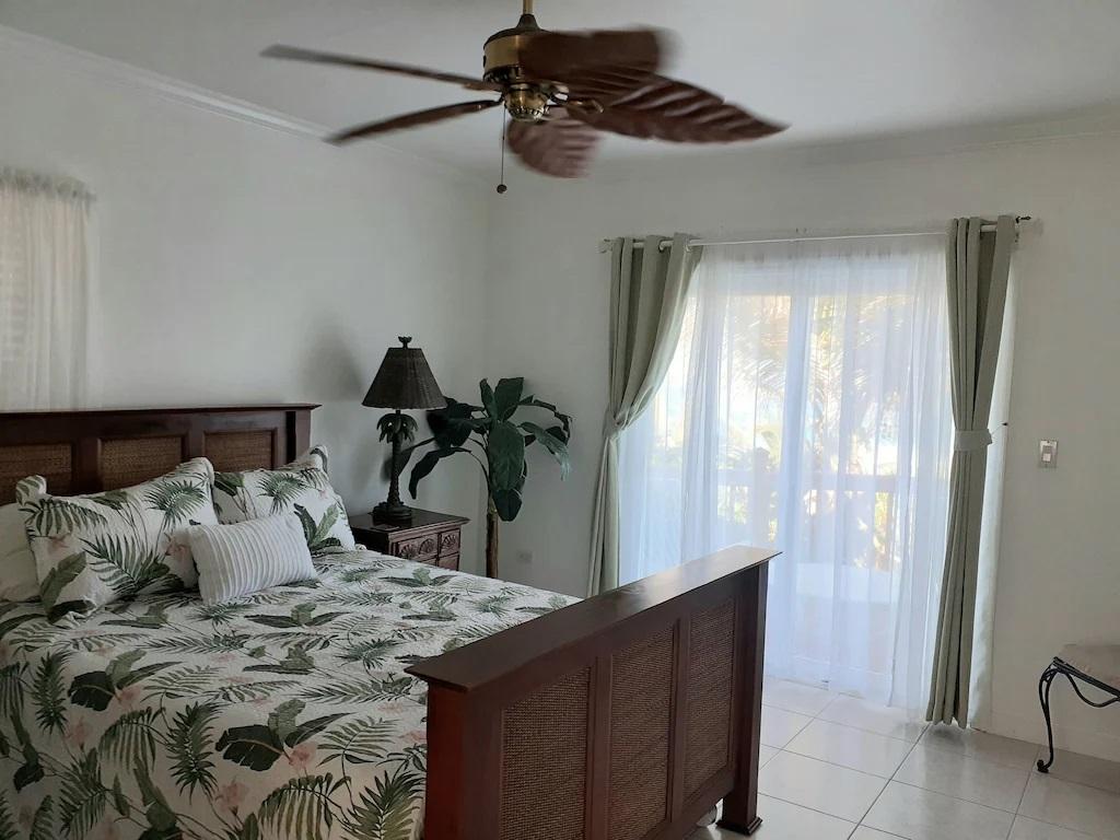 MILEY   BEACH FRONT HOME