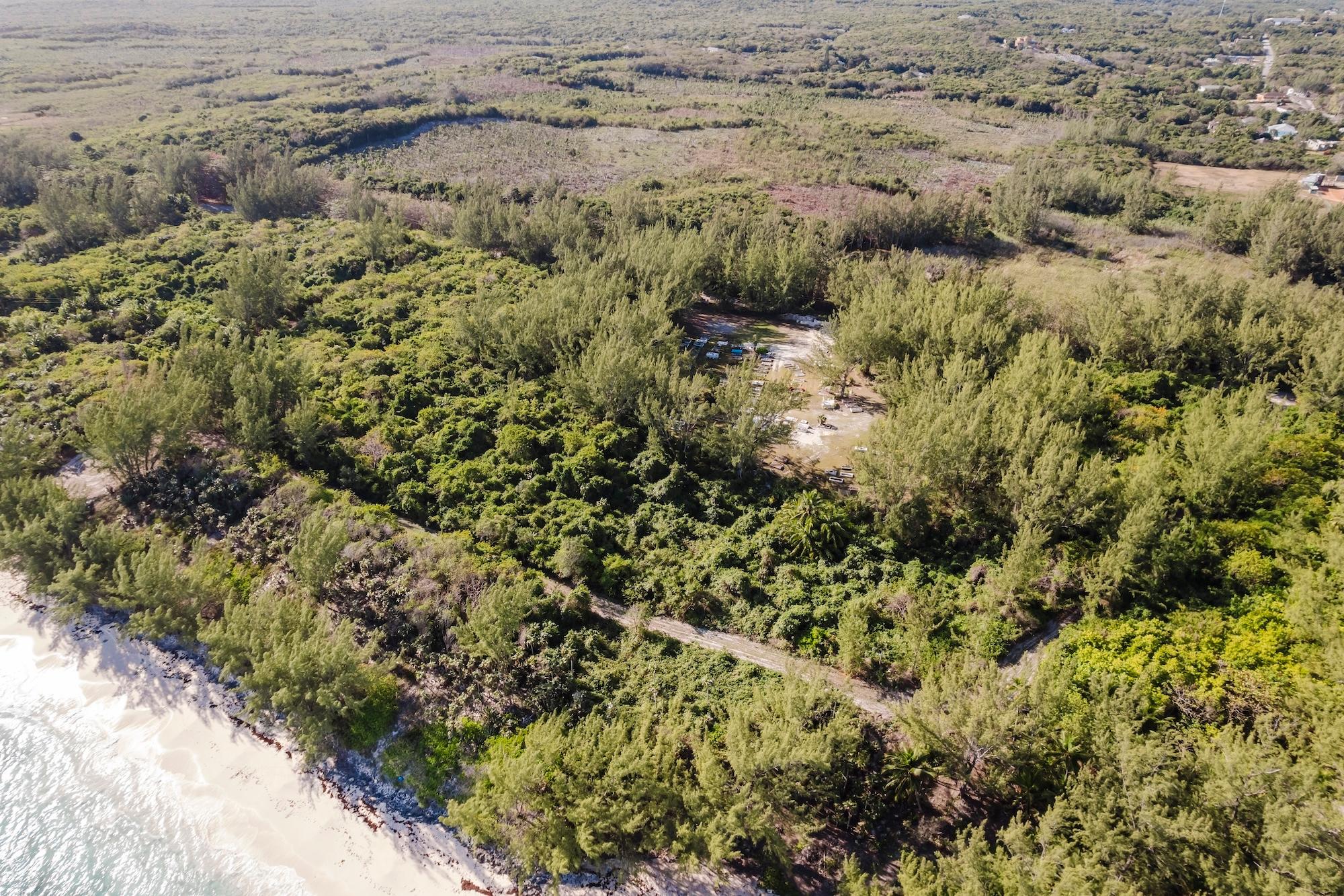 POPONI BEACHFRONT LOT
