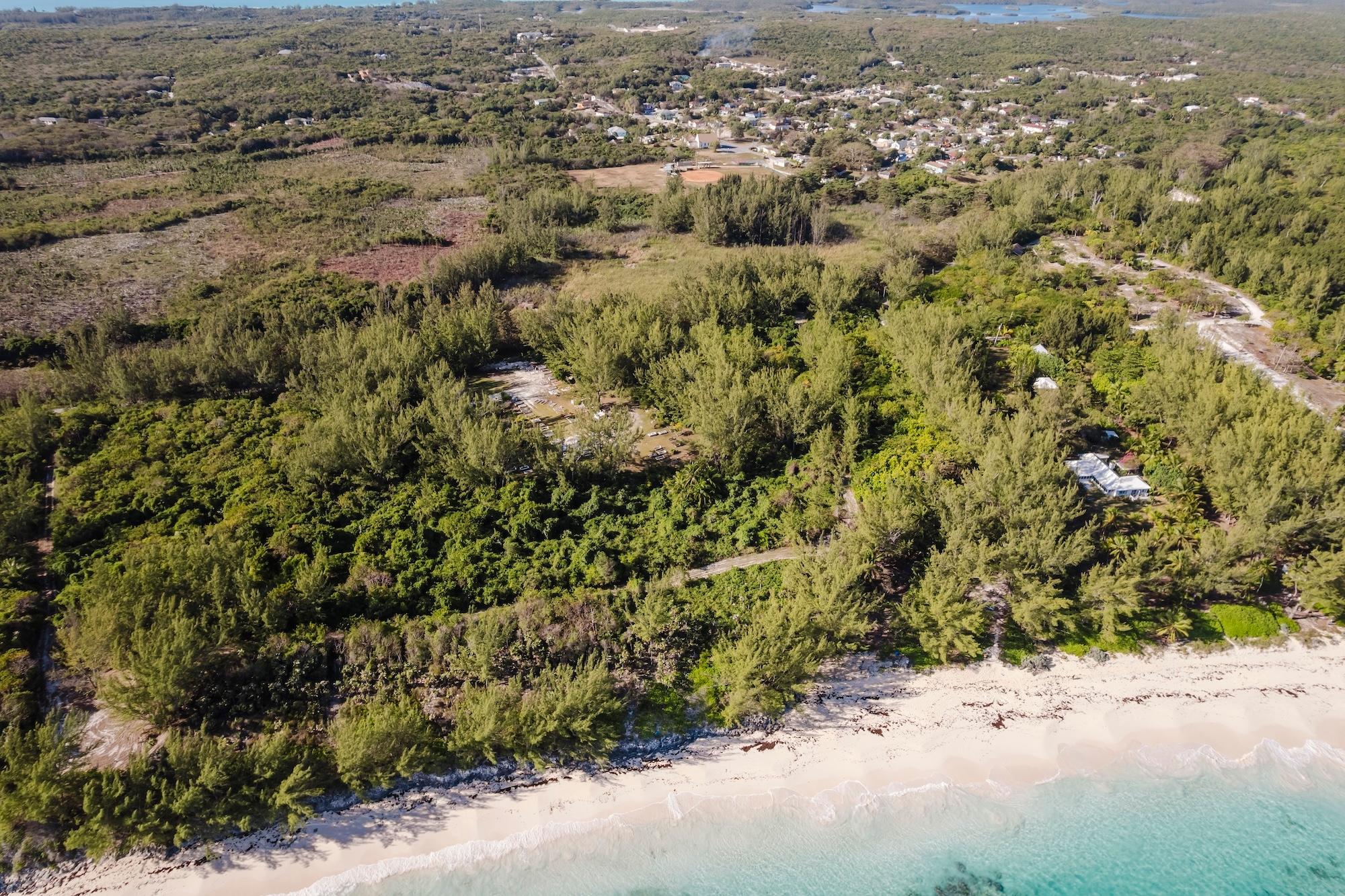 POPONI BEACHFRONT LOT