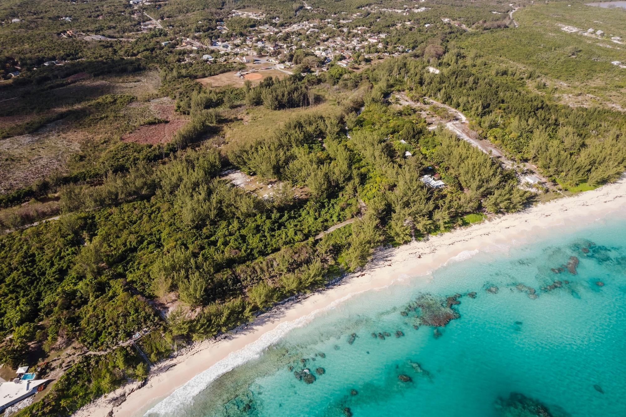 POPONI BEACHFRONT LOT
