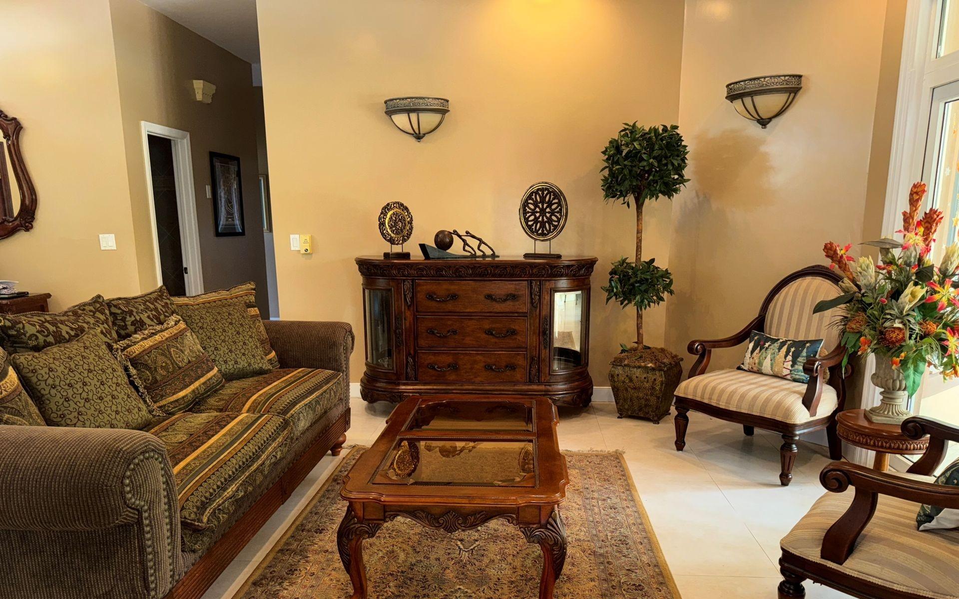 RENTAL SOUTH BAHAMIA
