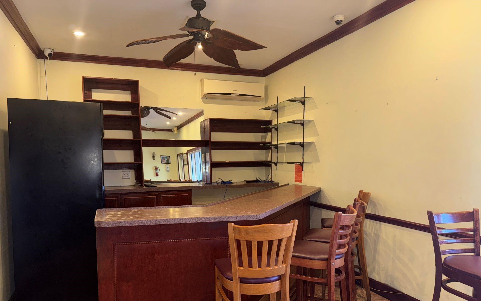 DOWNTOWN RESTAURANT SPACE