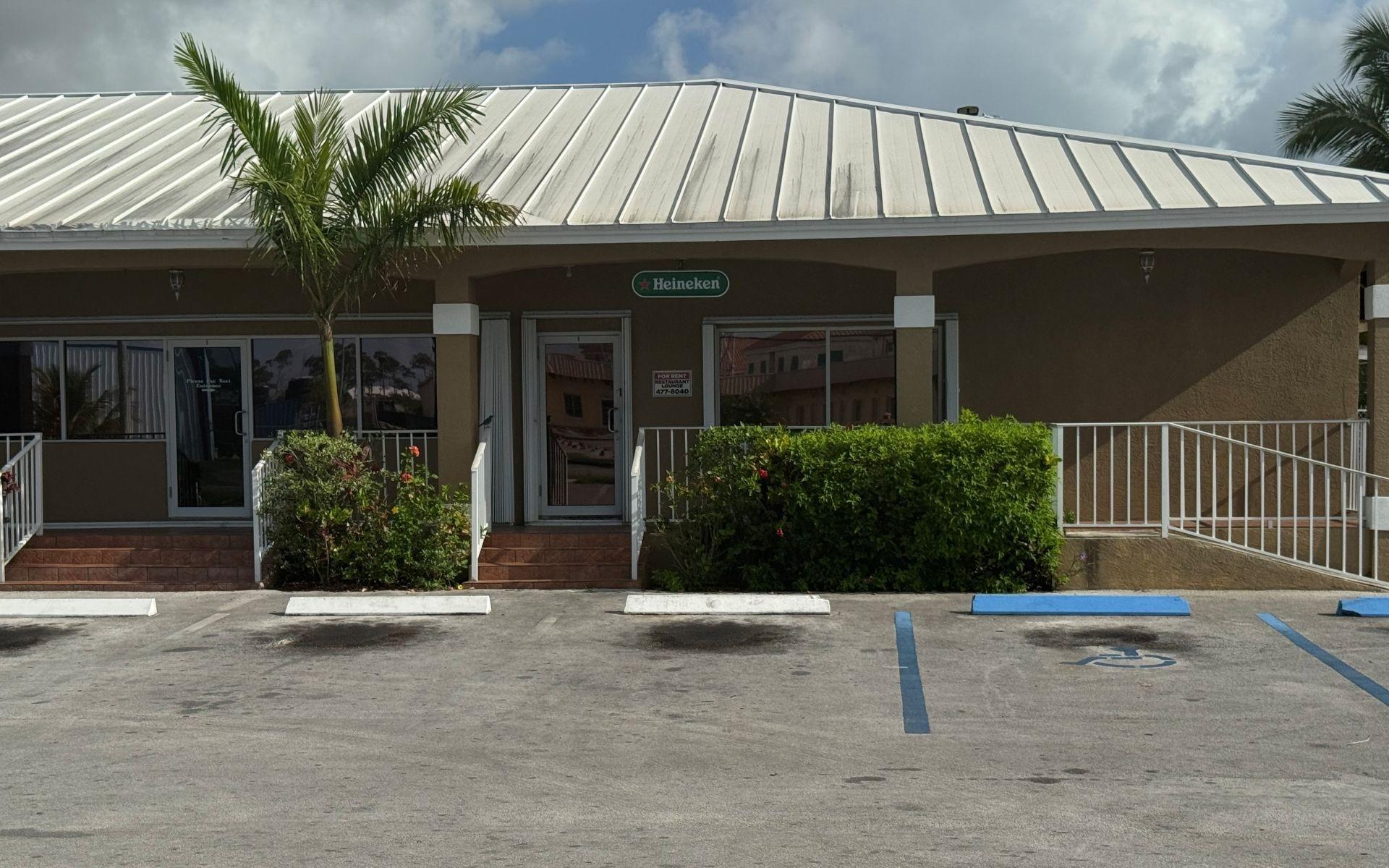 DOWNTOWN RESTAURANT SPACE