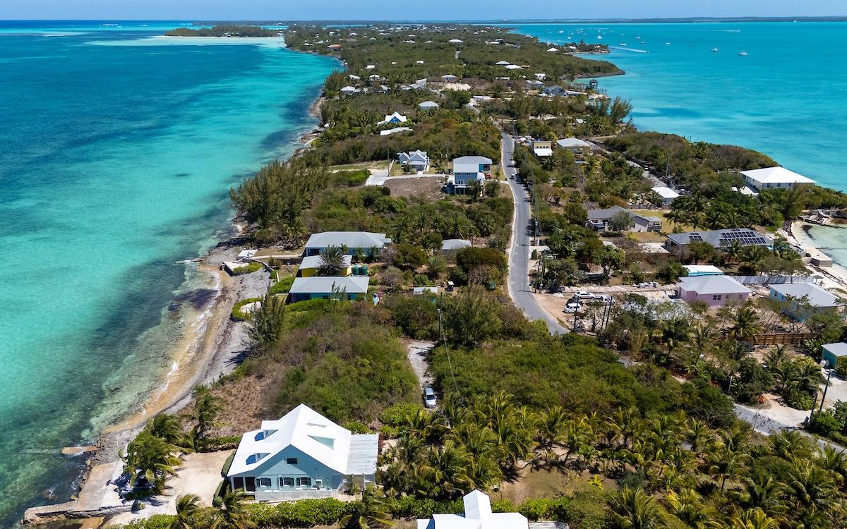 RUSSELL ISLAND COTTAGE