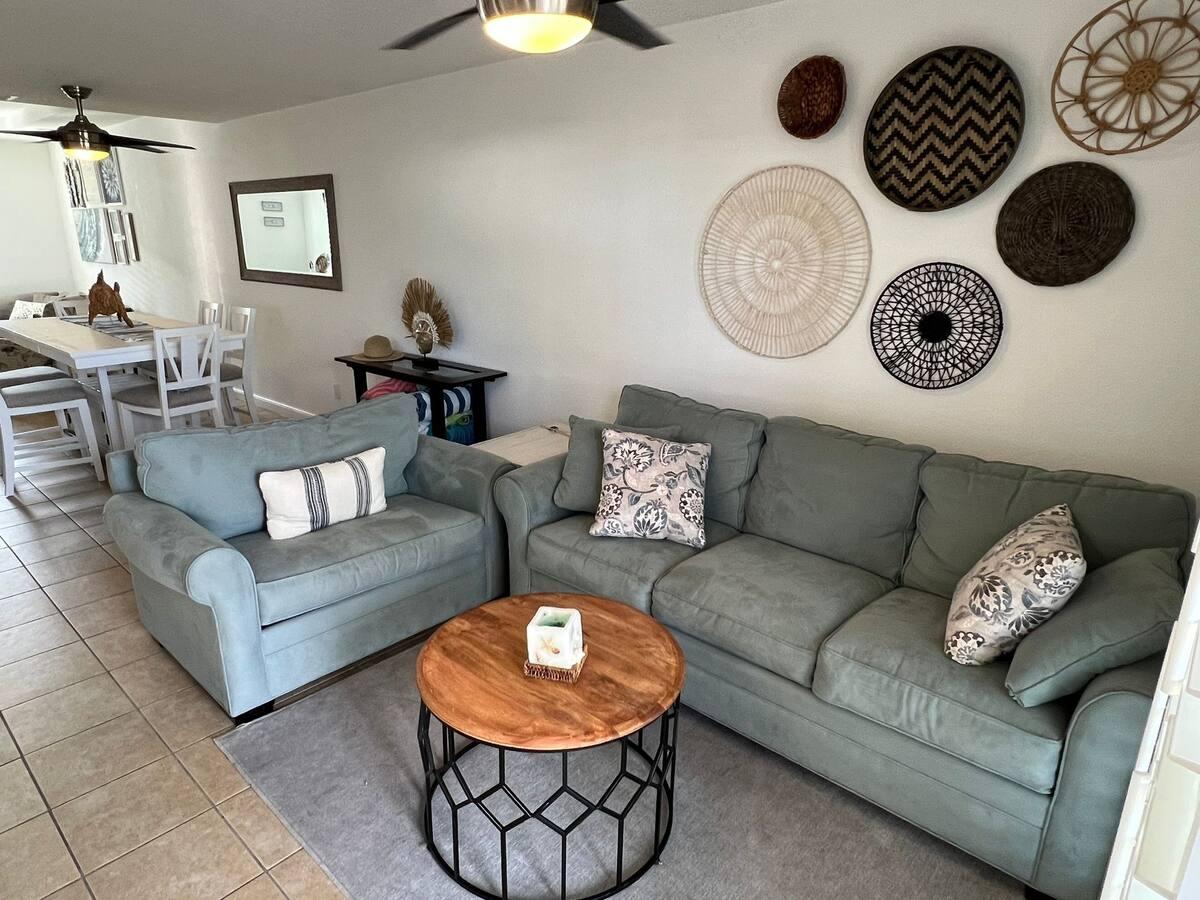 Bimini Townhouse