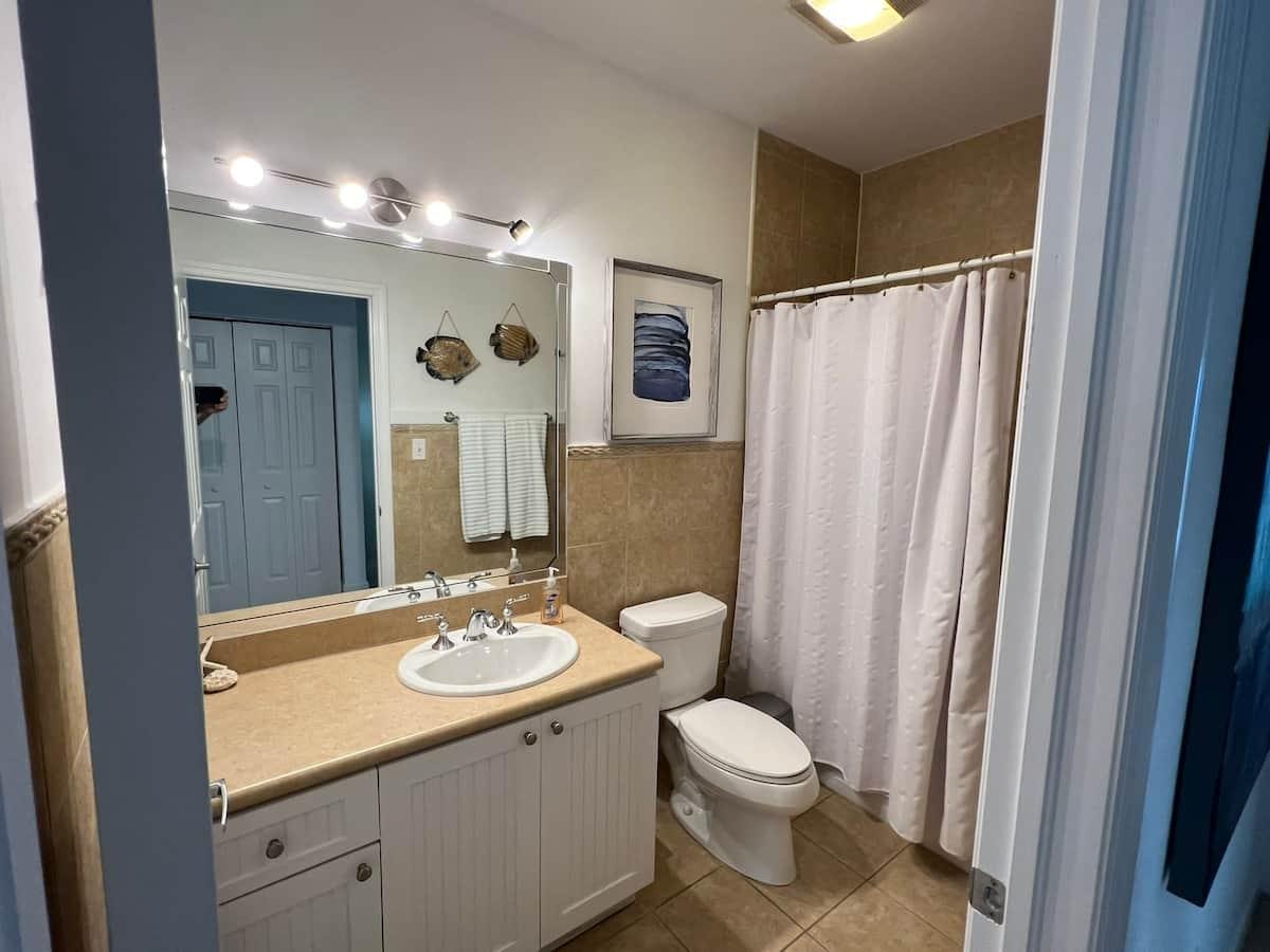 Bimini Townhouse