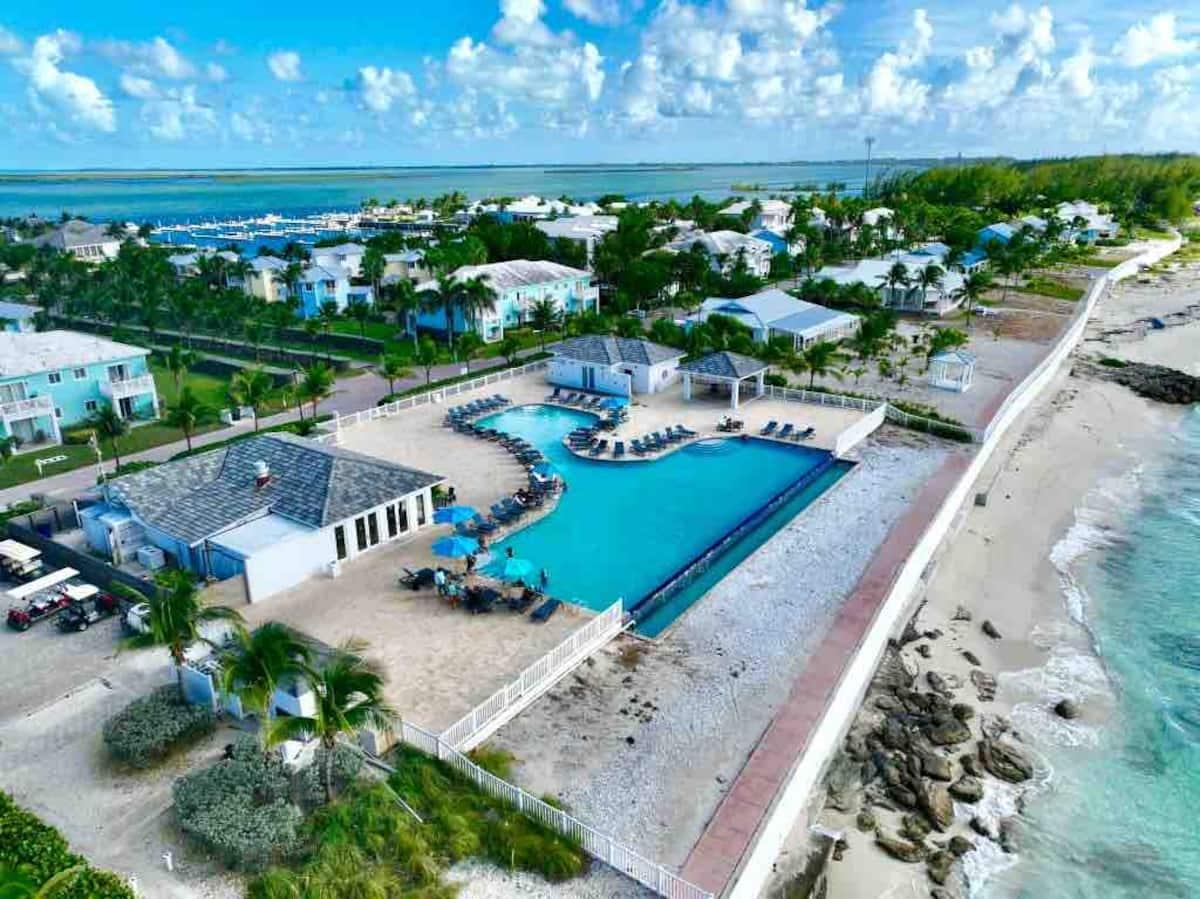 Bimini Townhouse