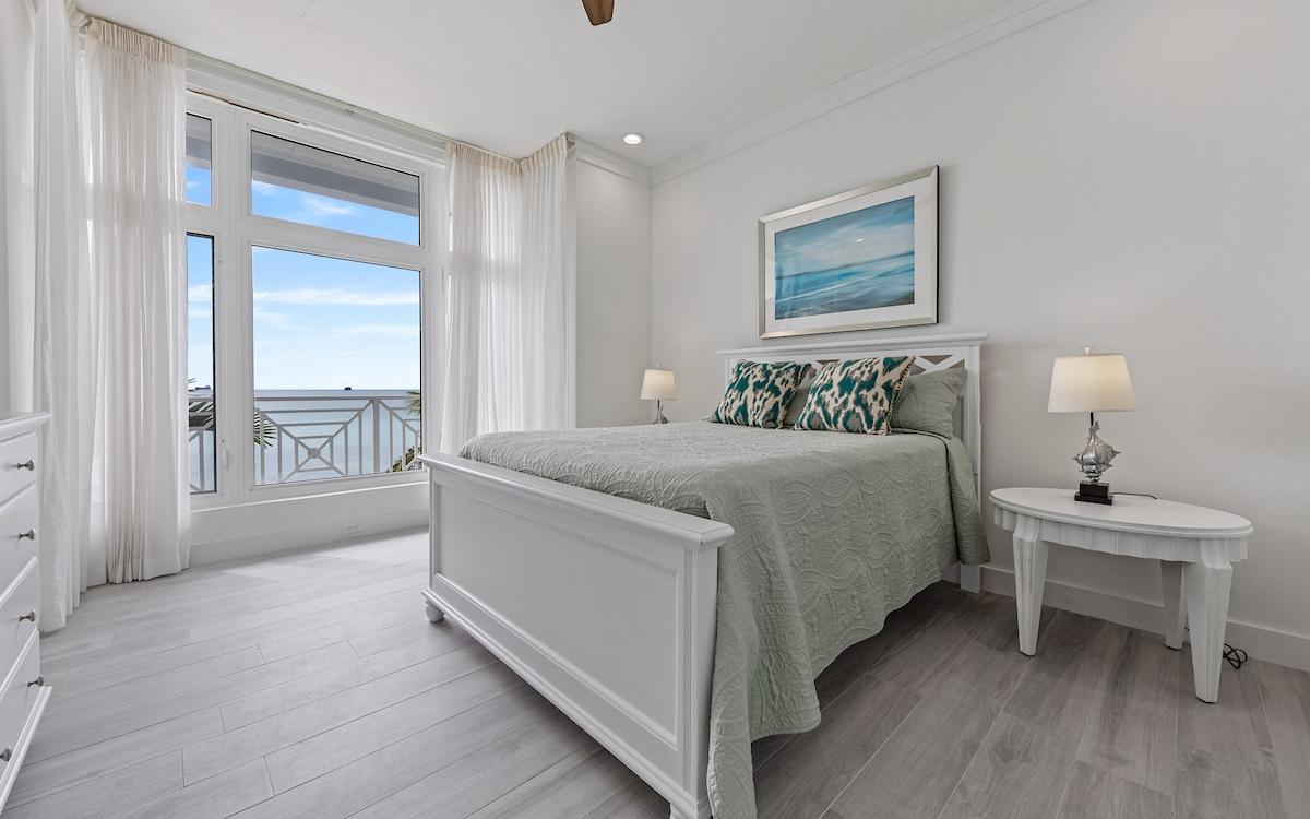 ROYALL BEACH ESTATES