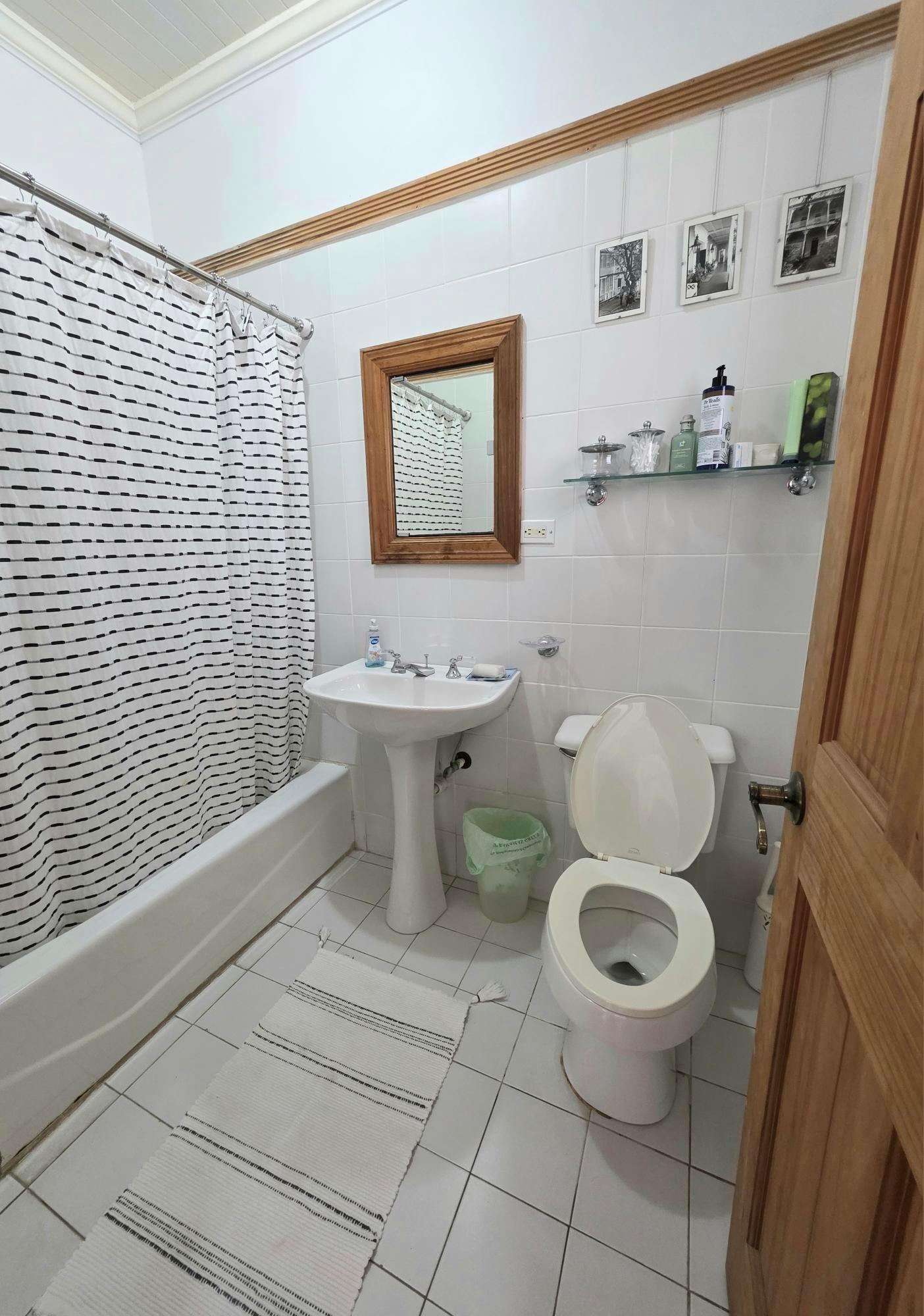 Rare Montague Rental