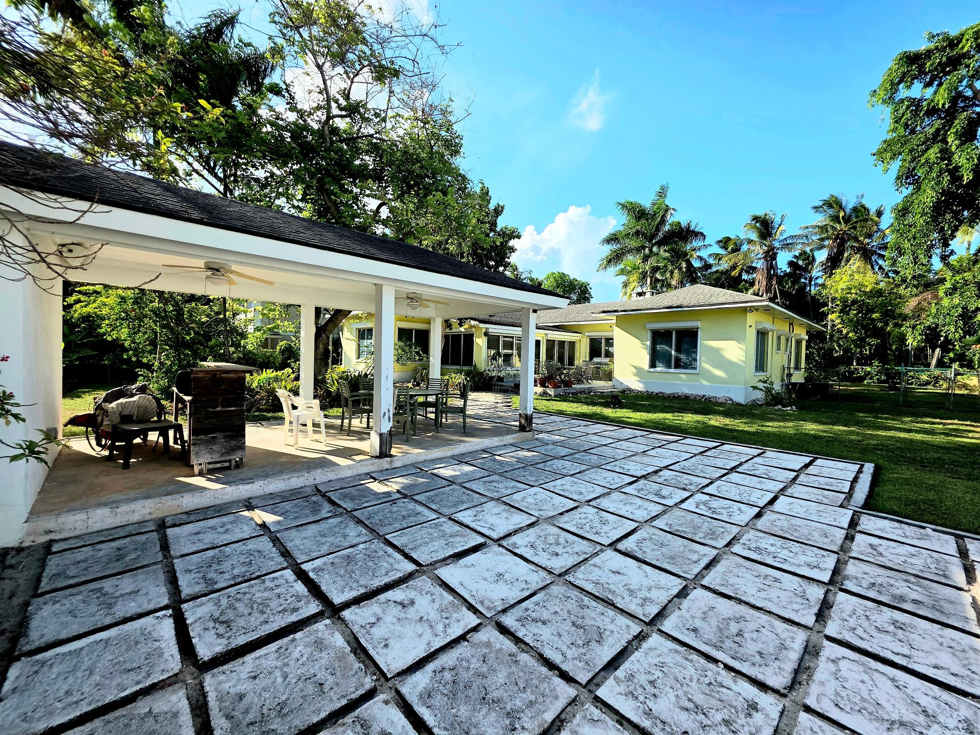 Rare Montague Rental