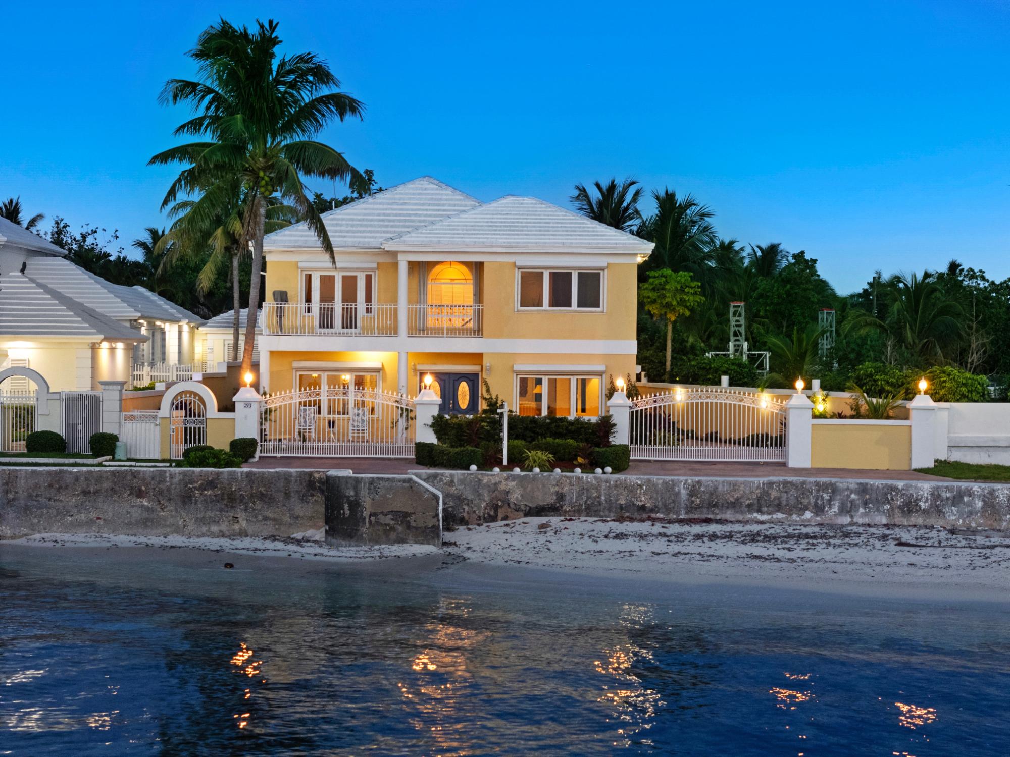 VILLA SUNDANCE