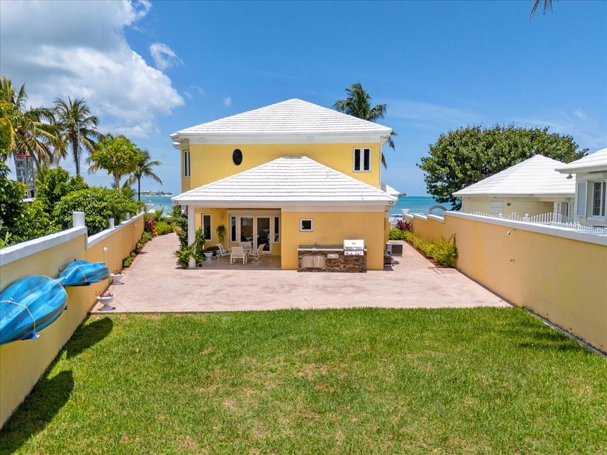 VILLA SUNDANCE