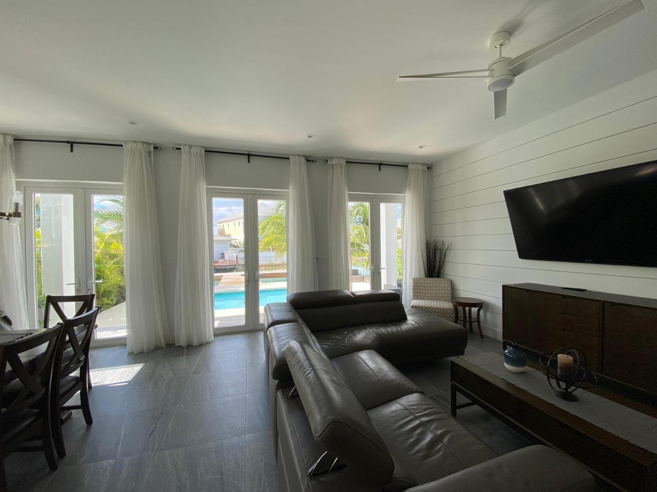 ROYAL PALM CAY 14A