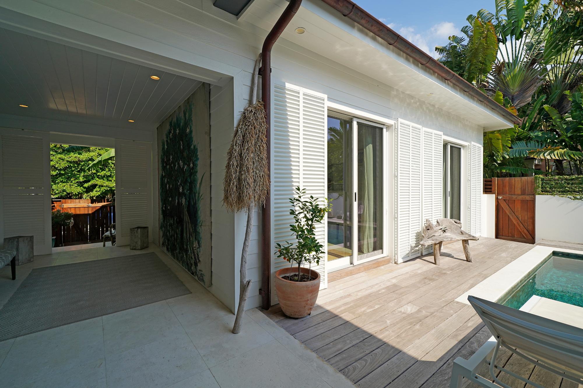 CLUB VILLA