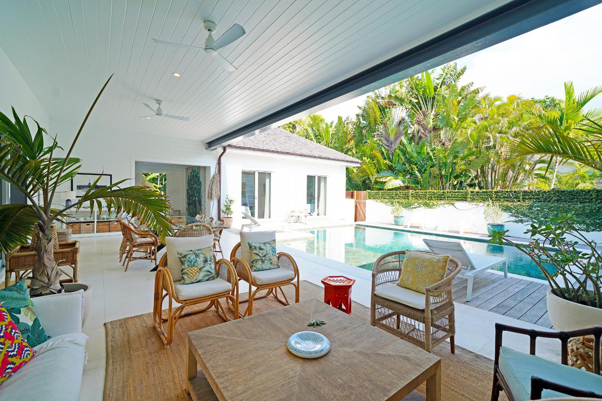 CLUB VILLA