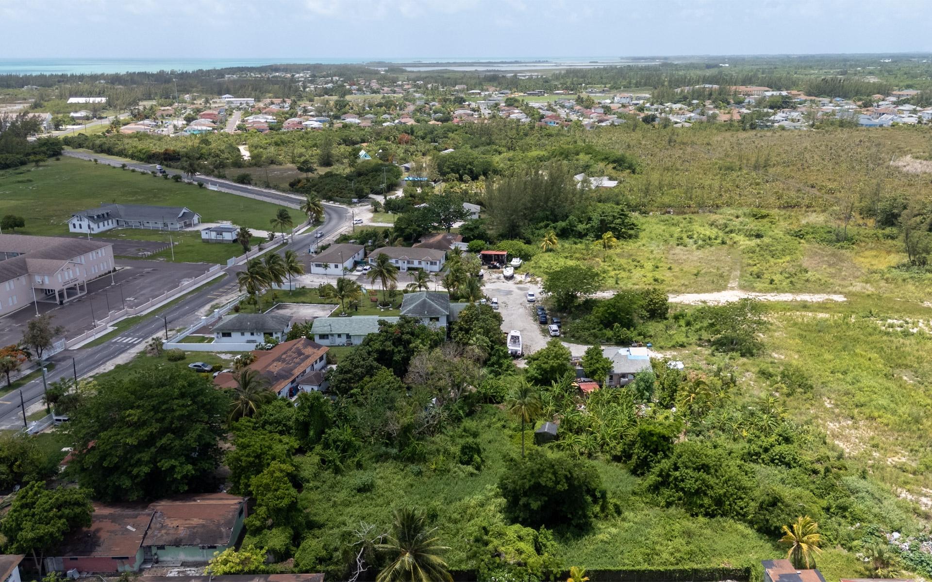 LOT 8, LITTLE ACRES