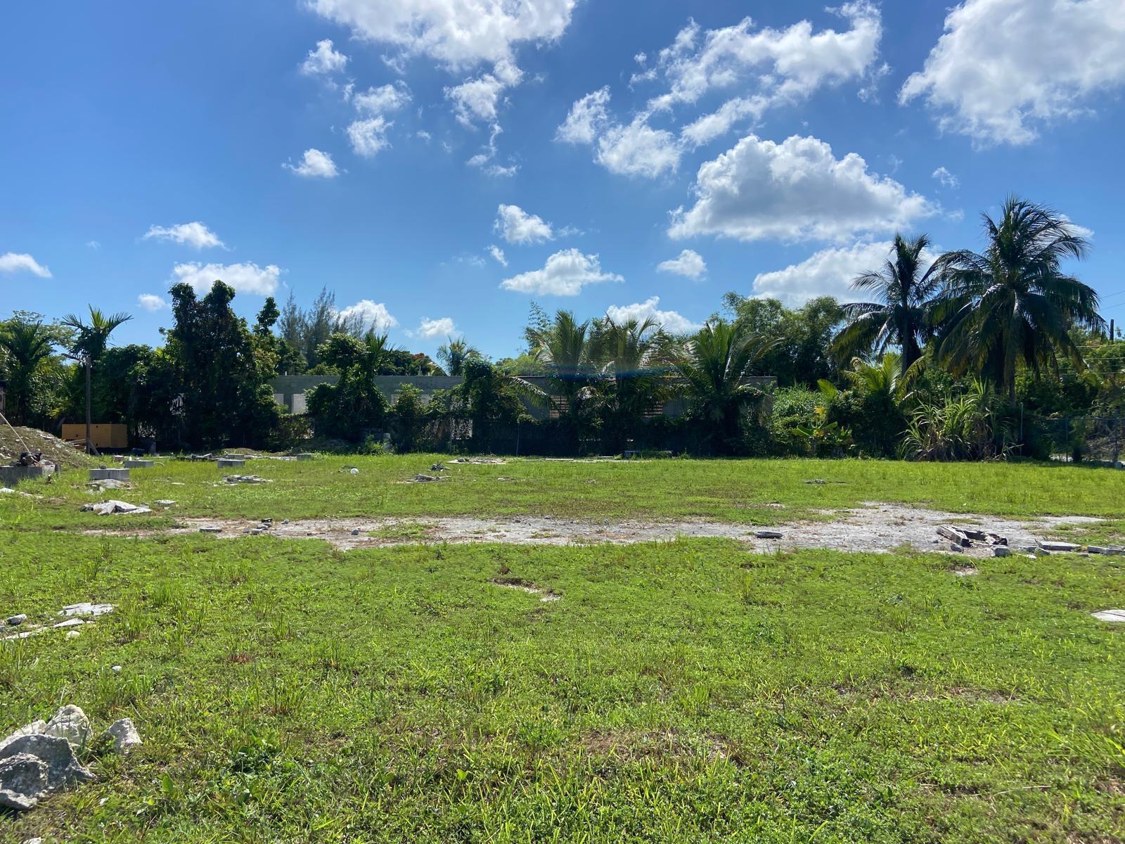 GLADSTONE ROAD LOT