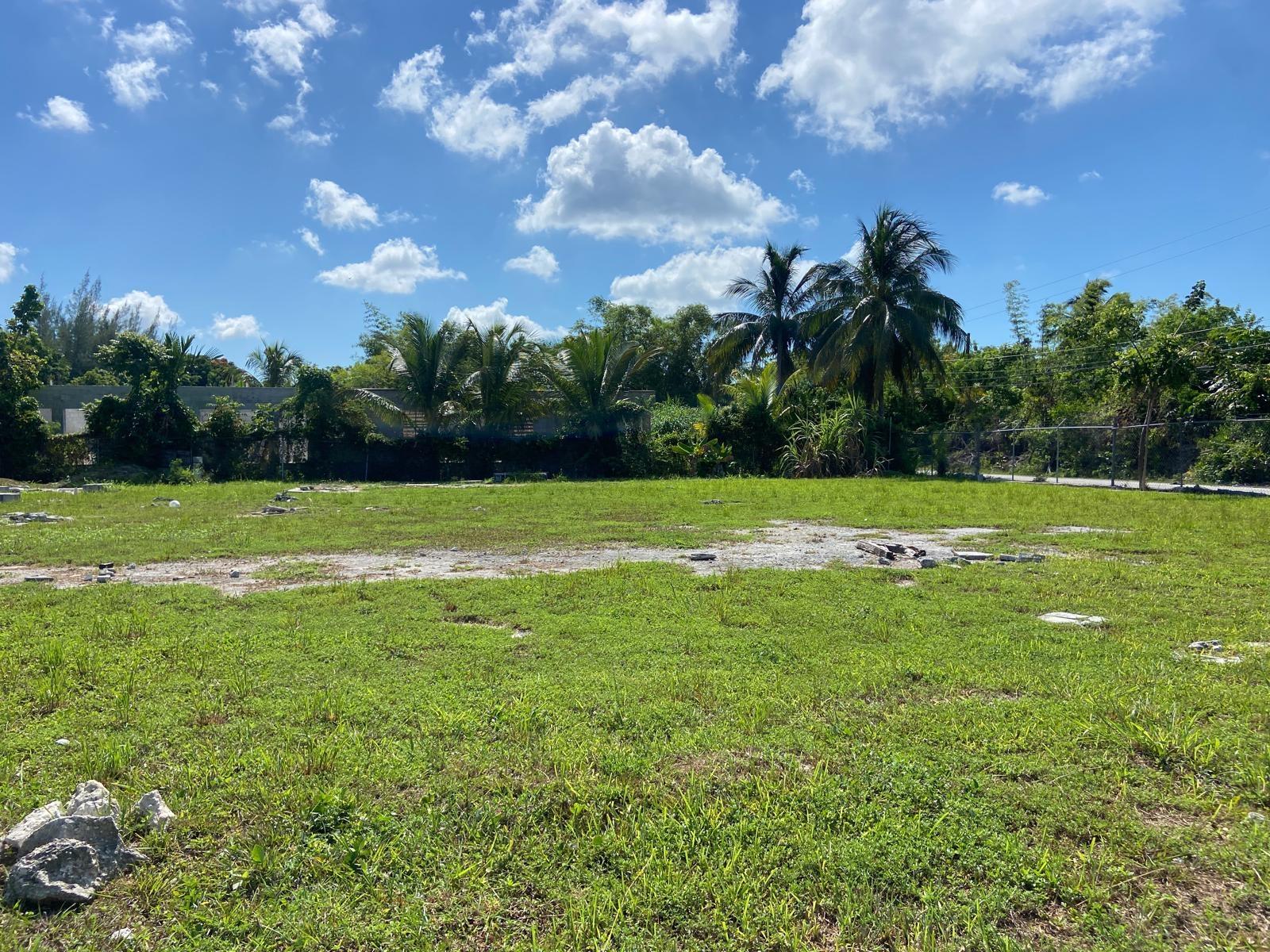 GLADSTONE ROAD LOT