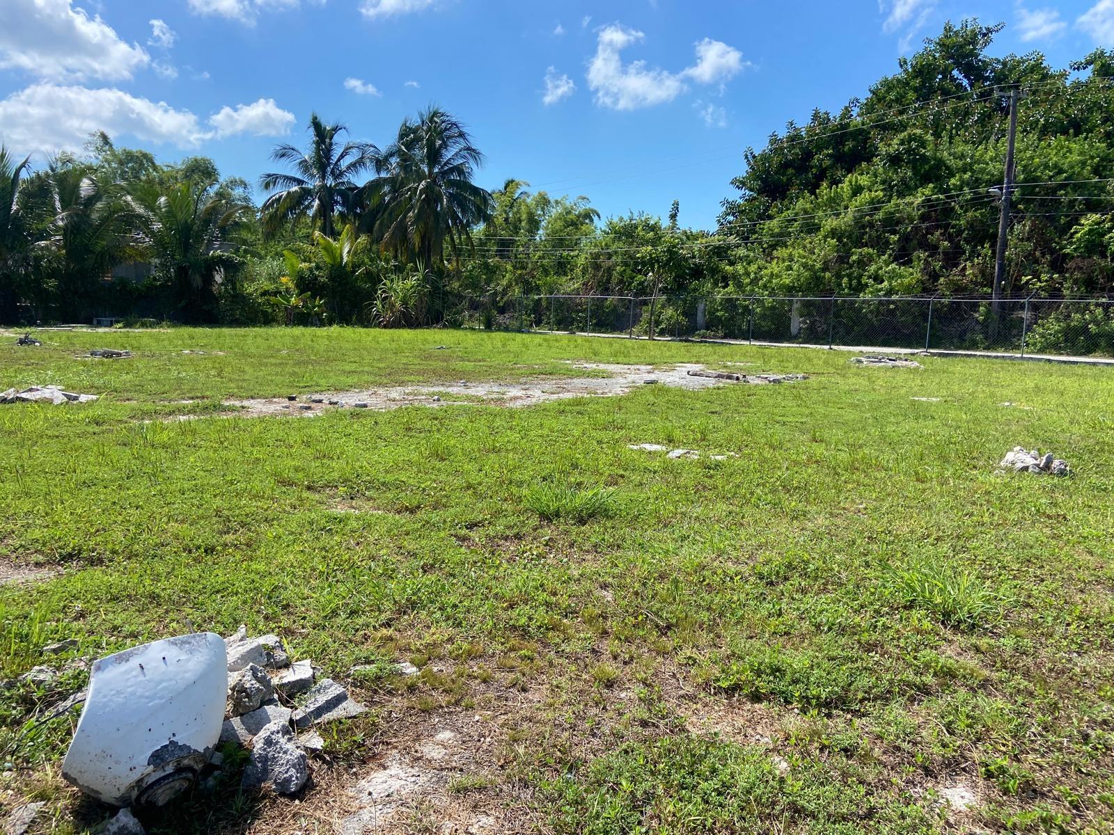 GLADSTONE ROAD LOT