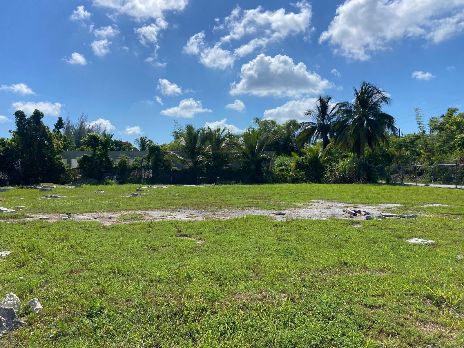 GLADSTONE ROAD LOT