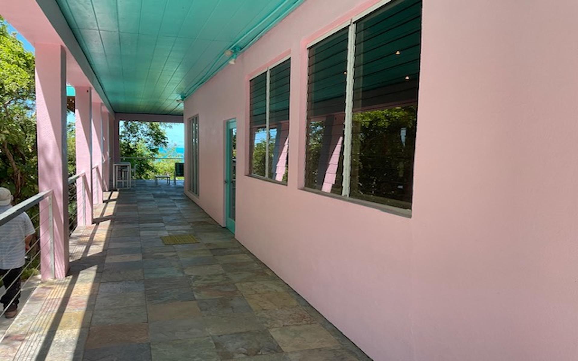 ESTATE IN BAIN’S BLUFF