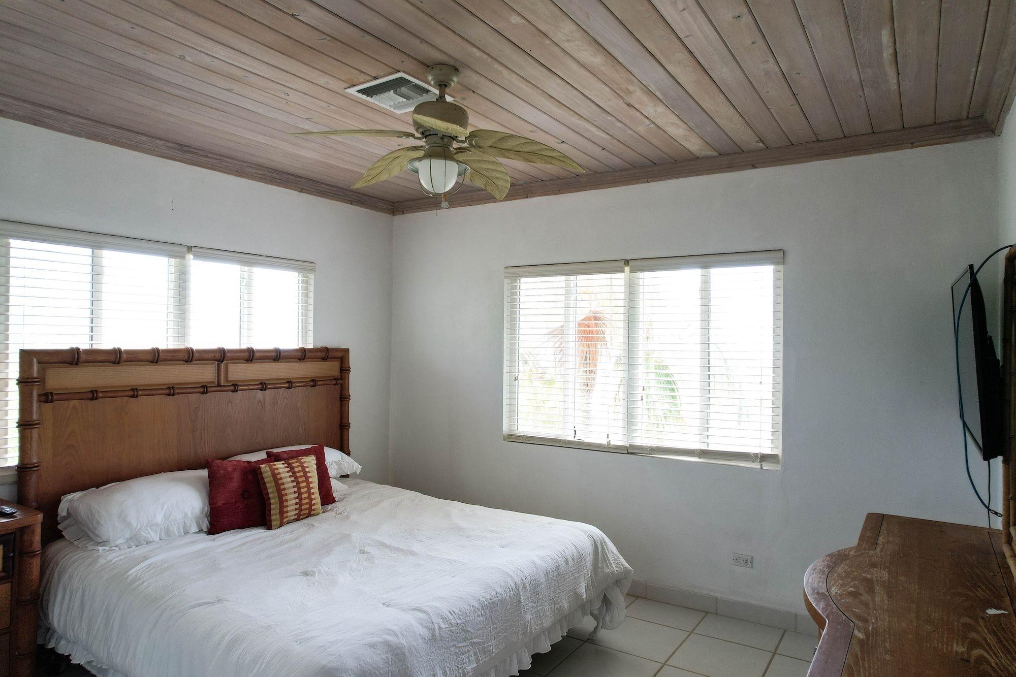 BEACHFRONT HOME & LOT
