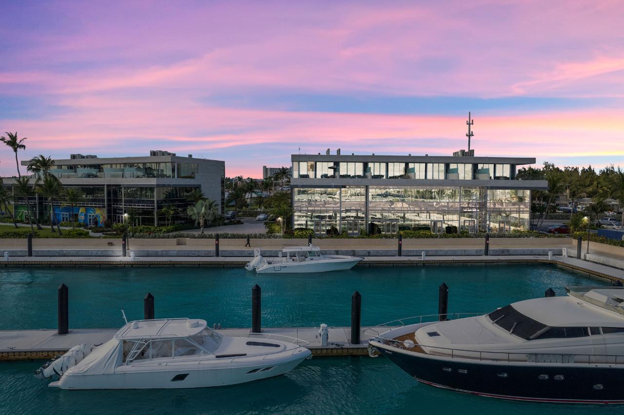 STERLING COMMONS EAST