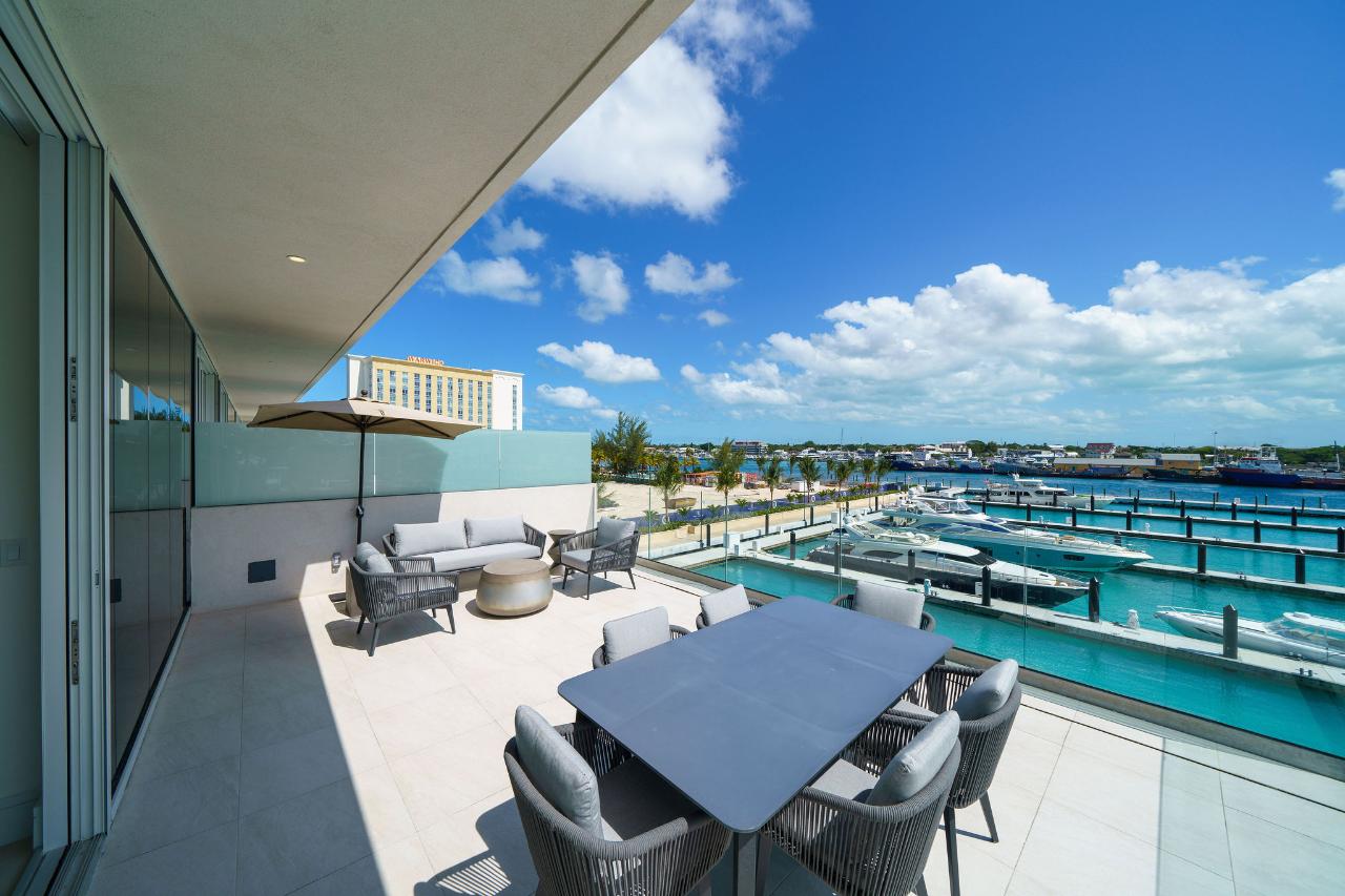 STERLING COMMONS EAST