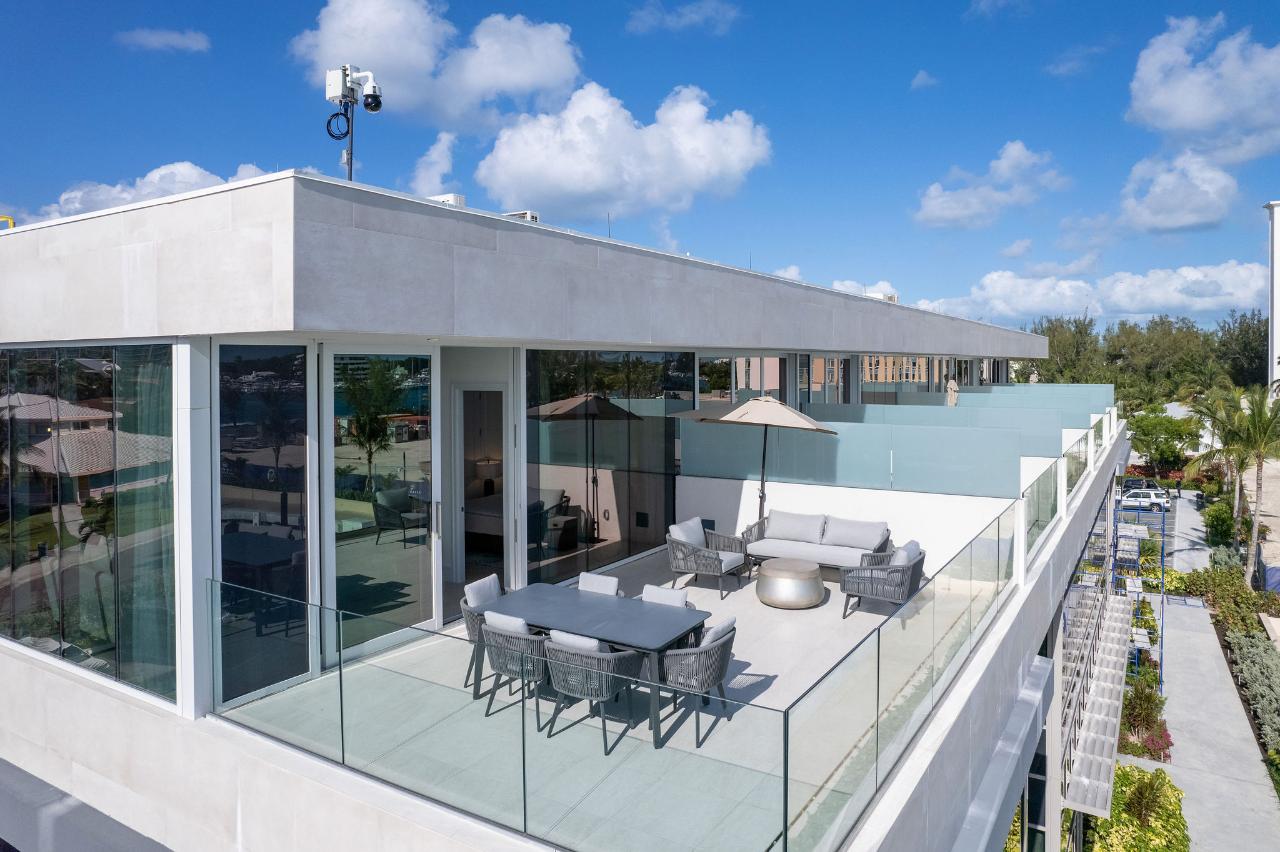 STERLING COMMONS EAST