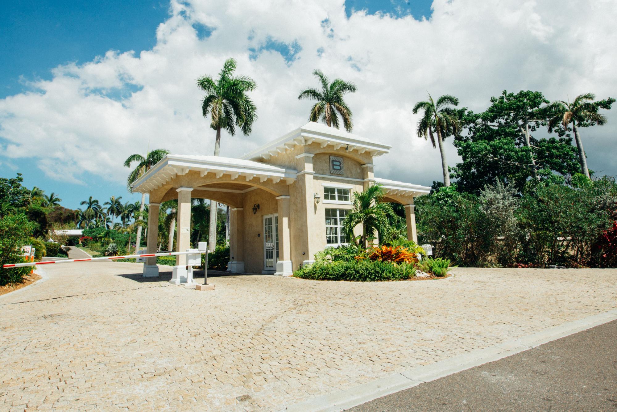 BALMORAL CORPORATE CENTER