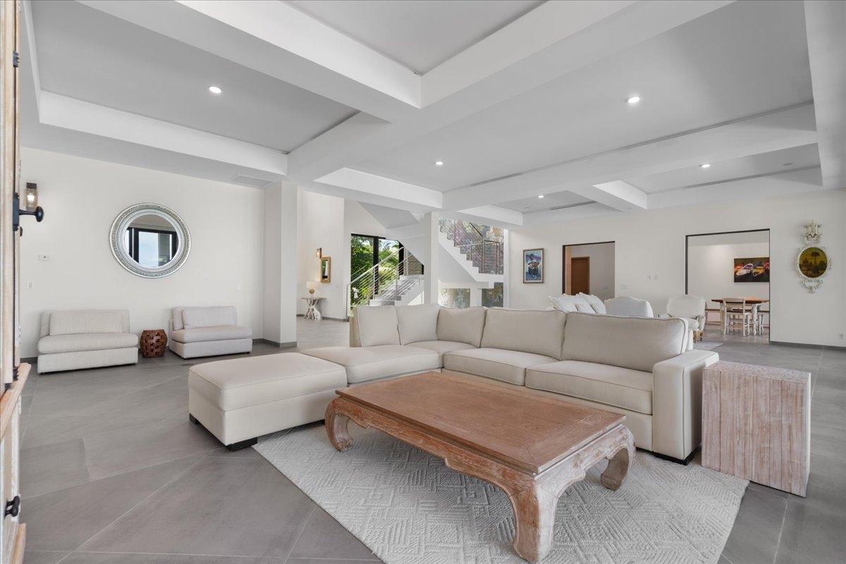 Beluga Estate