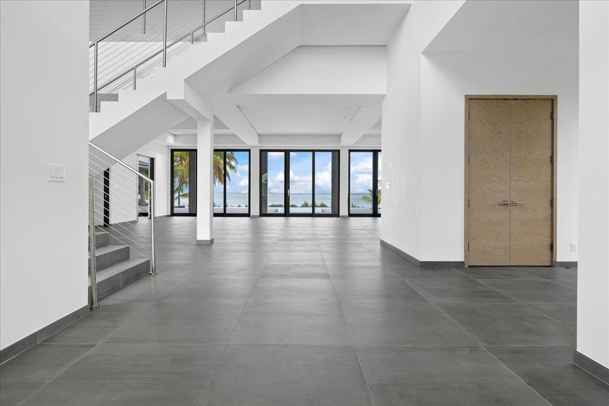 Beluga Estate