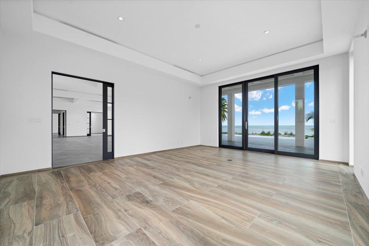 Beluga Estate