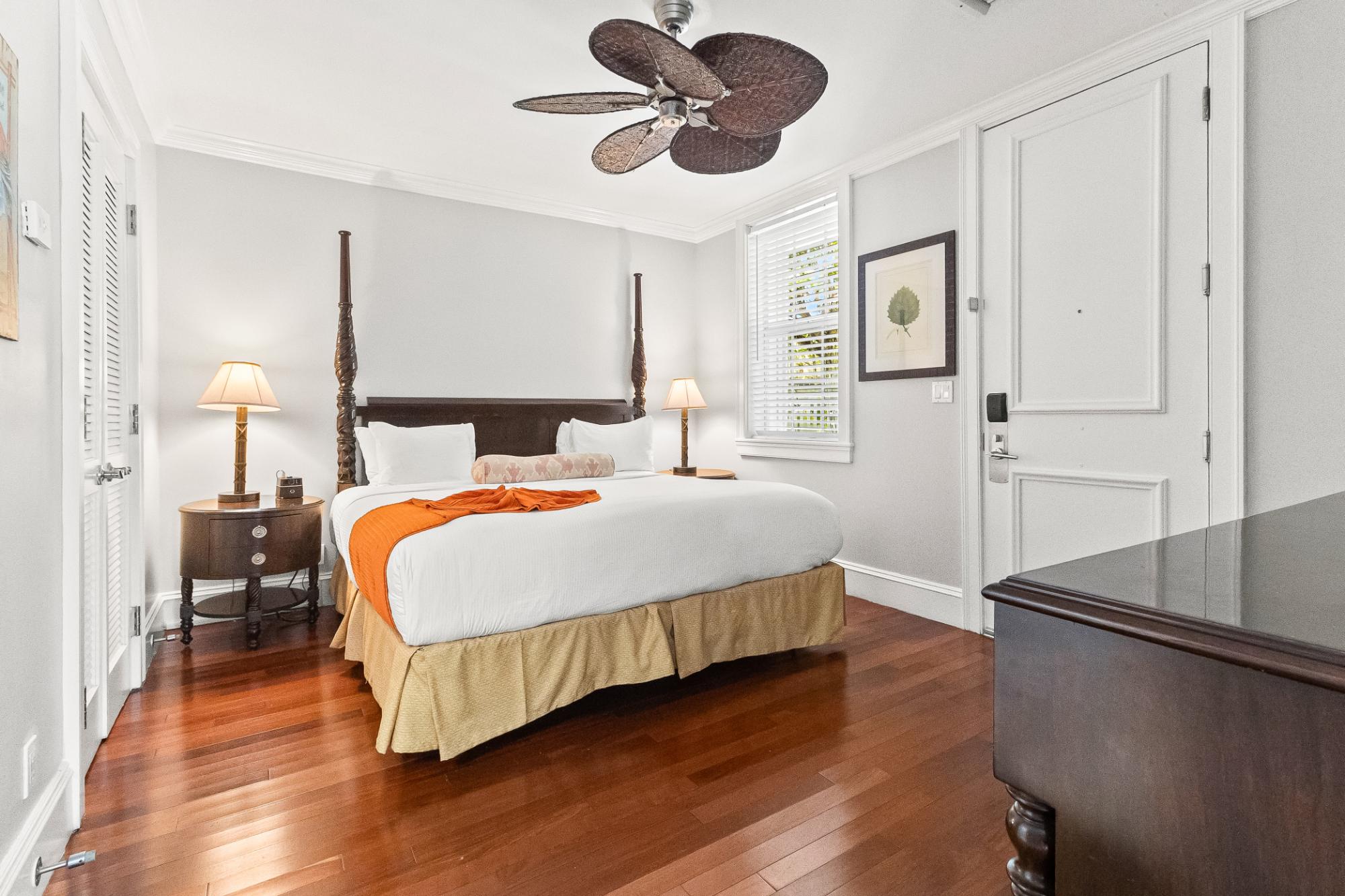 VALENTINE’S RESORT CONDO