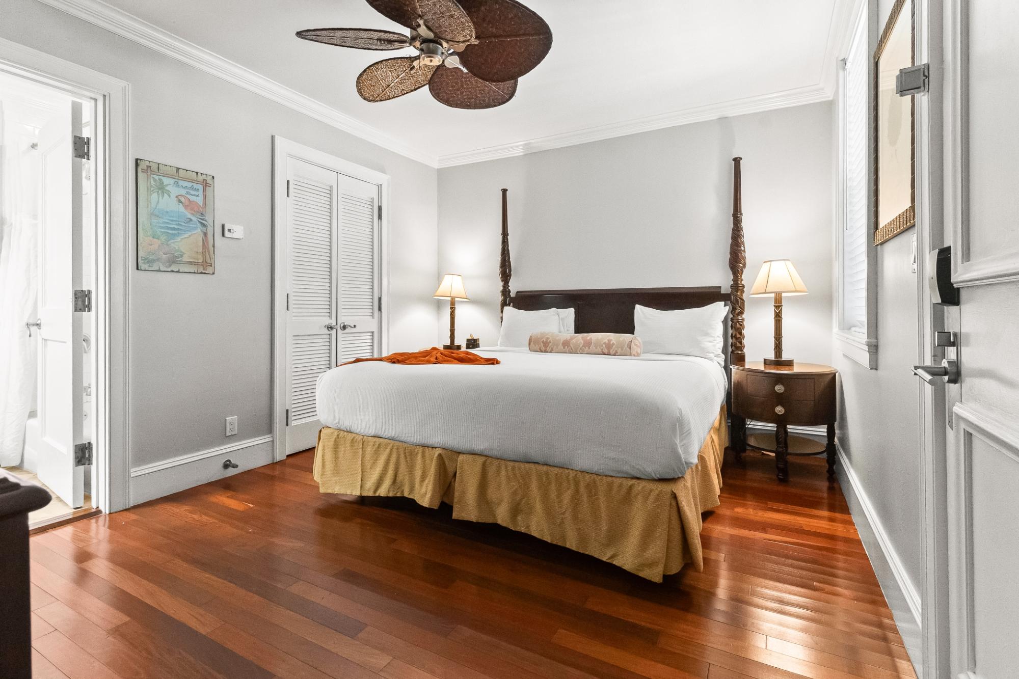 VALENTINE’S RESORT CONDO