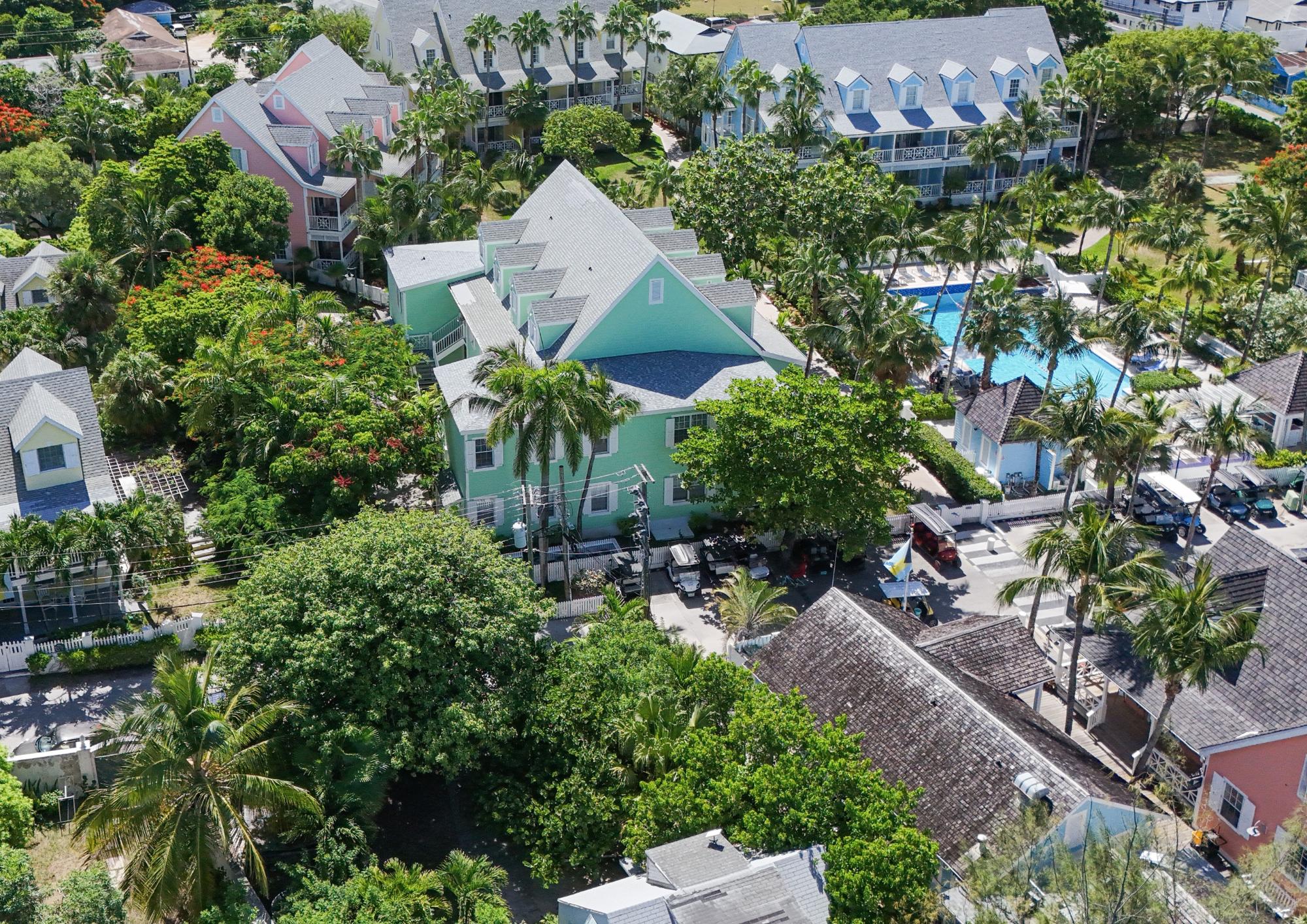 VALENTINE’S RESORT CONDO