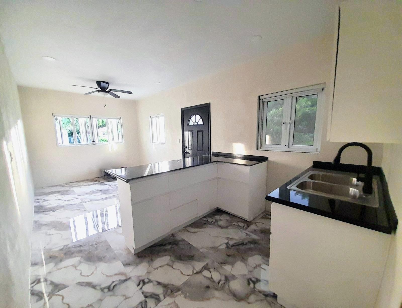 ROBERTS ST. WINTON MEDOWS