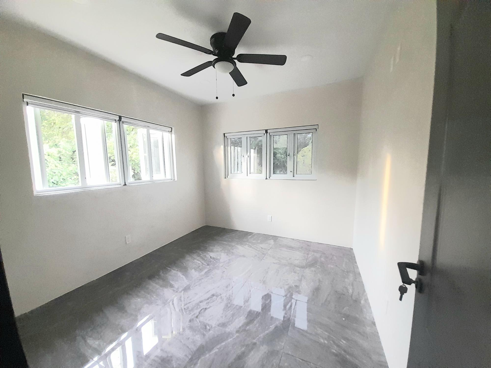 ROBERTS ST. WINTON MEDOWS