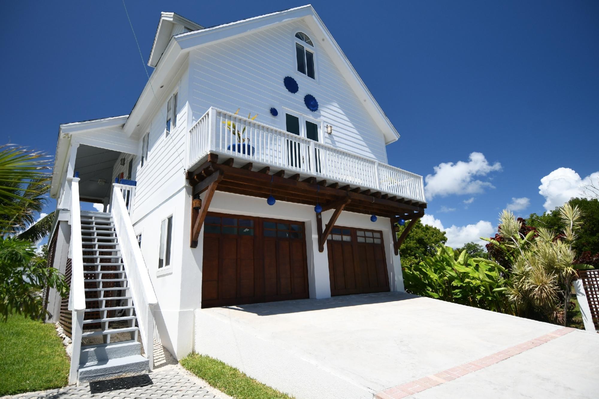 PELICAN HOUSE, M.H.
