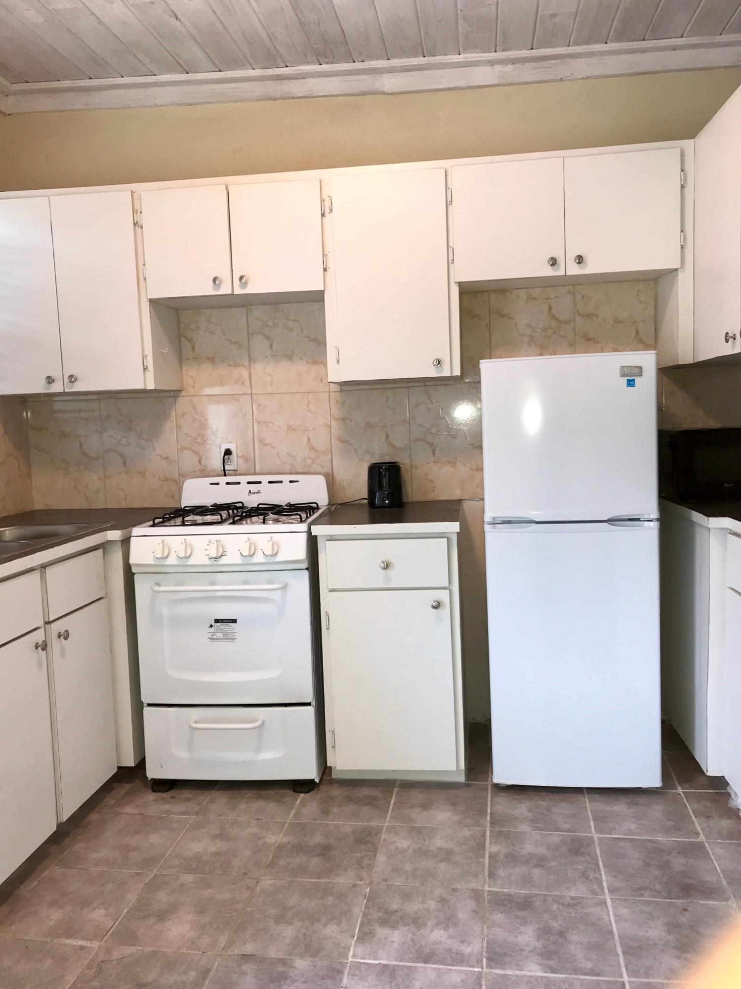 ELEUTHERA APT #1, JAMES