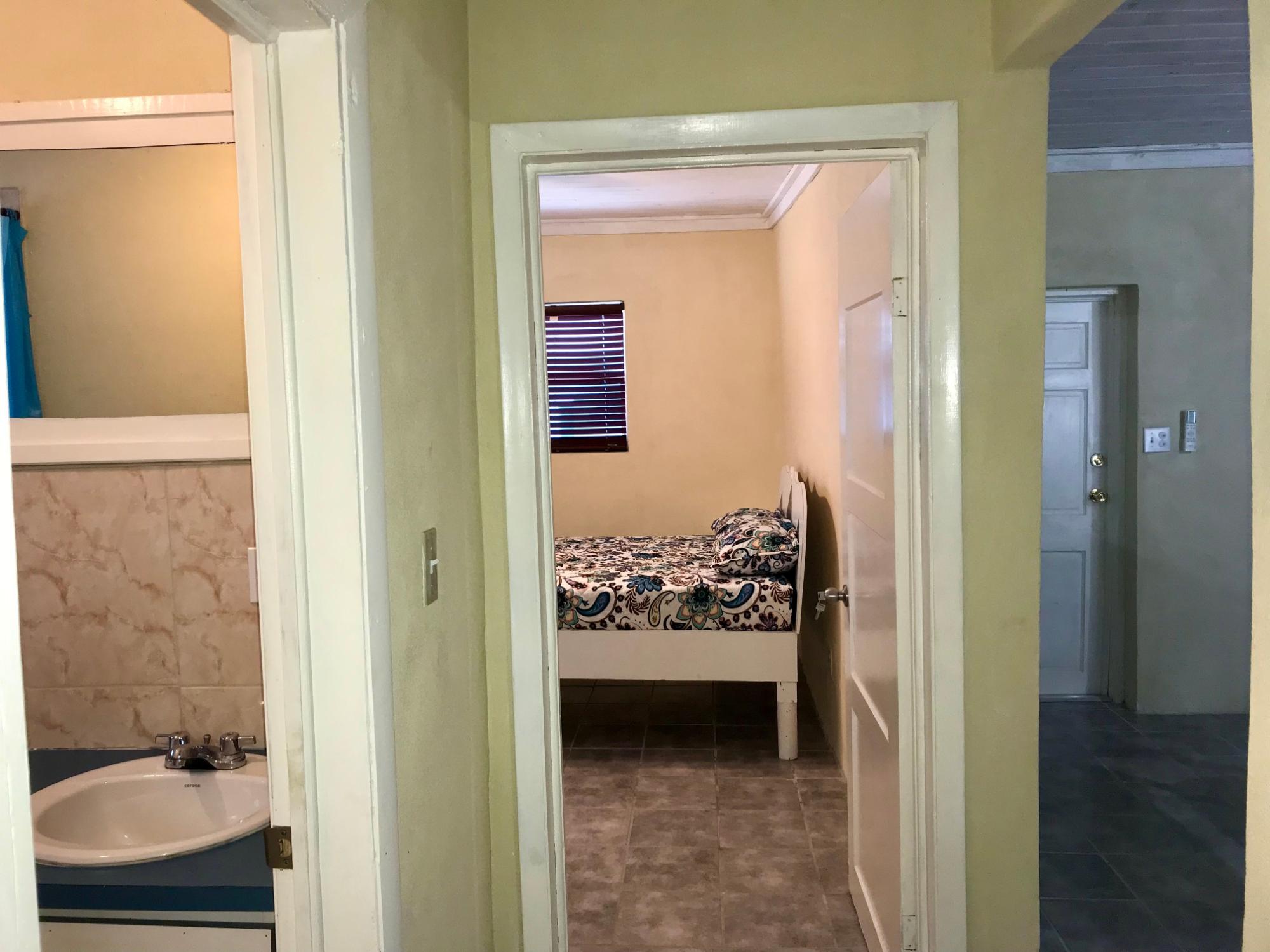 ELEUTHERA APT #1, JAMES