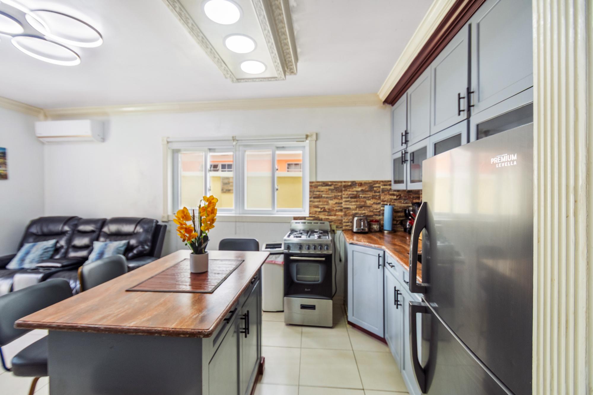 COMMONWEALTH ROAD BLAIR