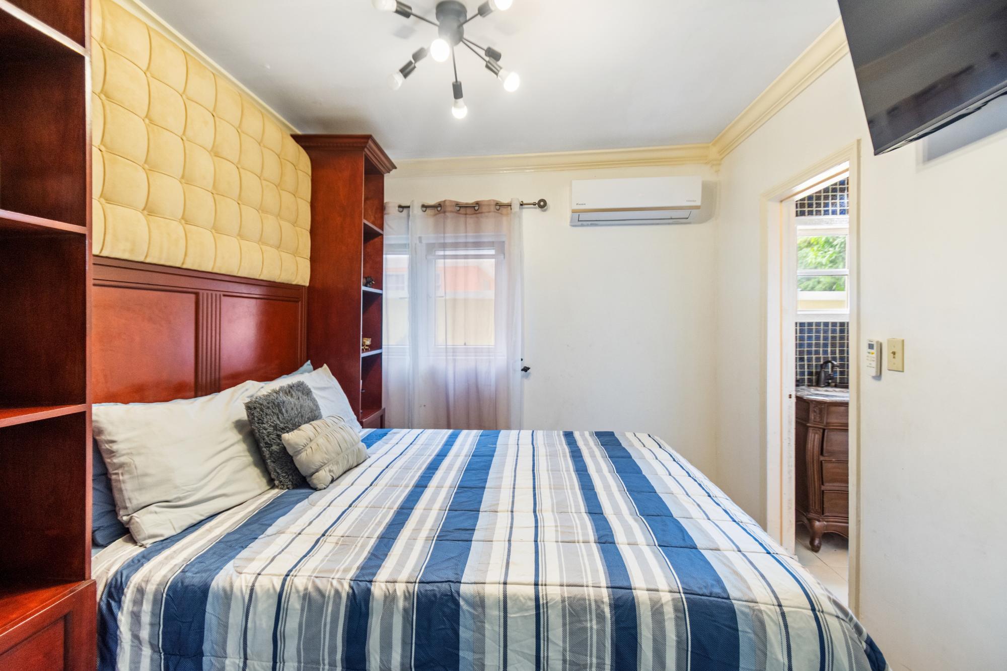 COMMONWEALTH ROAD BLAIR